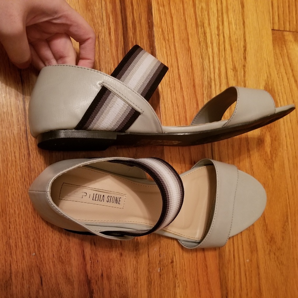 Leila Stone Gray Sandals